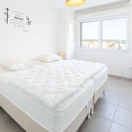 Lumineux Et Climatise Avec Wifi Et Parking A Narbonne-plage - Fr-1-409-202 Narbonne